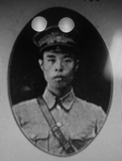 李泉